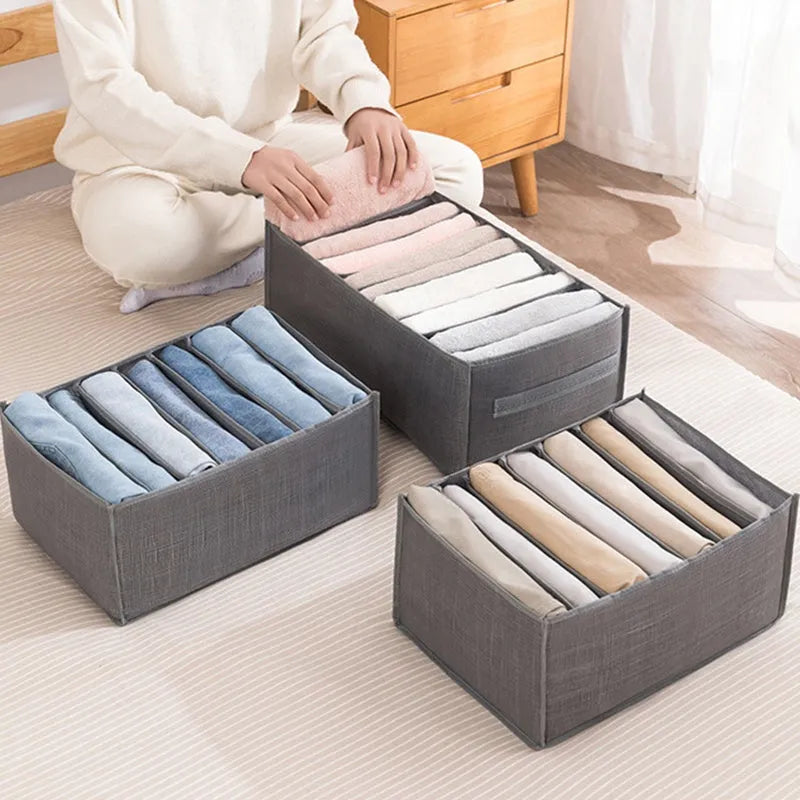 Organizador de Roupas - Otimize Espaço e Mantenha seu Guarda-Roupa Sempre Arrumado - Decora Byte