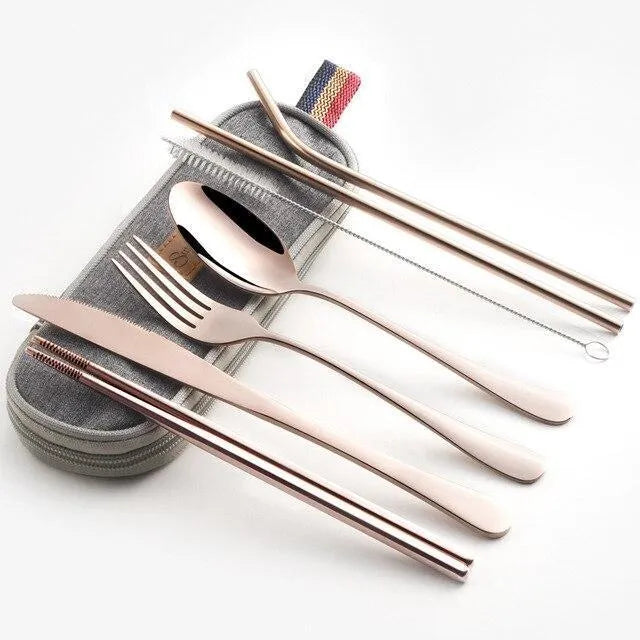 Conjunto de Talheres de Luxo para Camping - Aço Inox Resistente para Refeições Práticas e Elegantes - Decora Byte