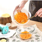 Triturador manual 1.5L com sistema de pressão e lâminas em inox para cozinha