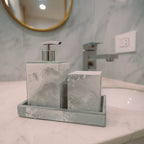 Kit Lavabo Mármore Luxo com Bandeja e Dispensador em Resina