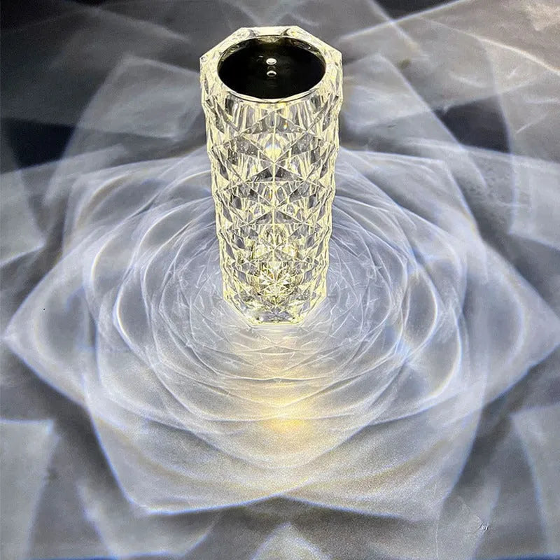 Luminária de Cristal LED com Projetor de 16 Cores - Decoração Elegante e Atmosfera Personalizada - Decora Byte