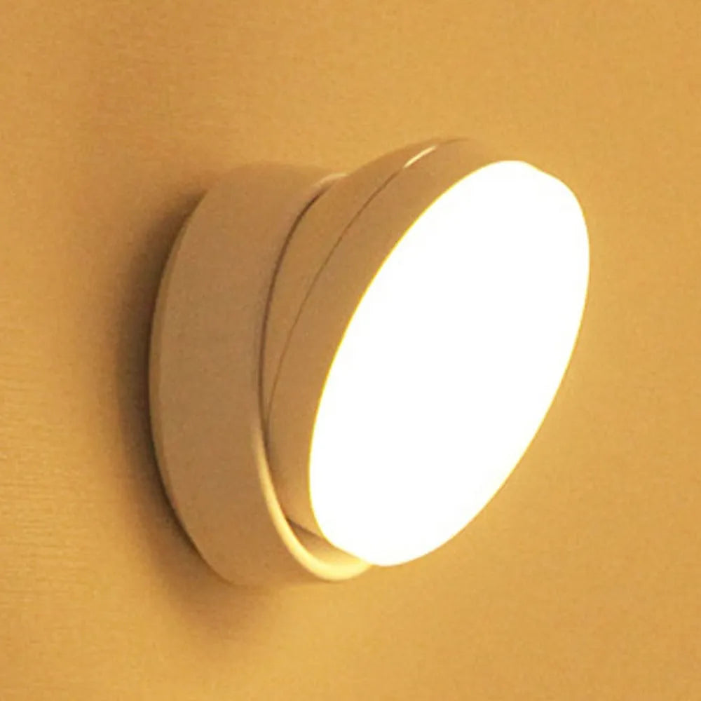 Luminária de Parede Externa com Sensor de Presença - Iluminação Automática, Moderna e Recarregável - Decora Byte