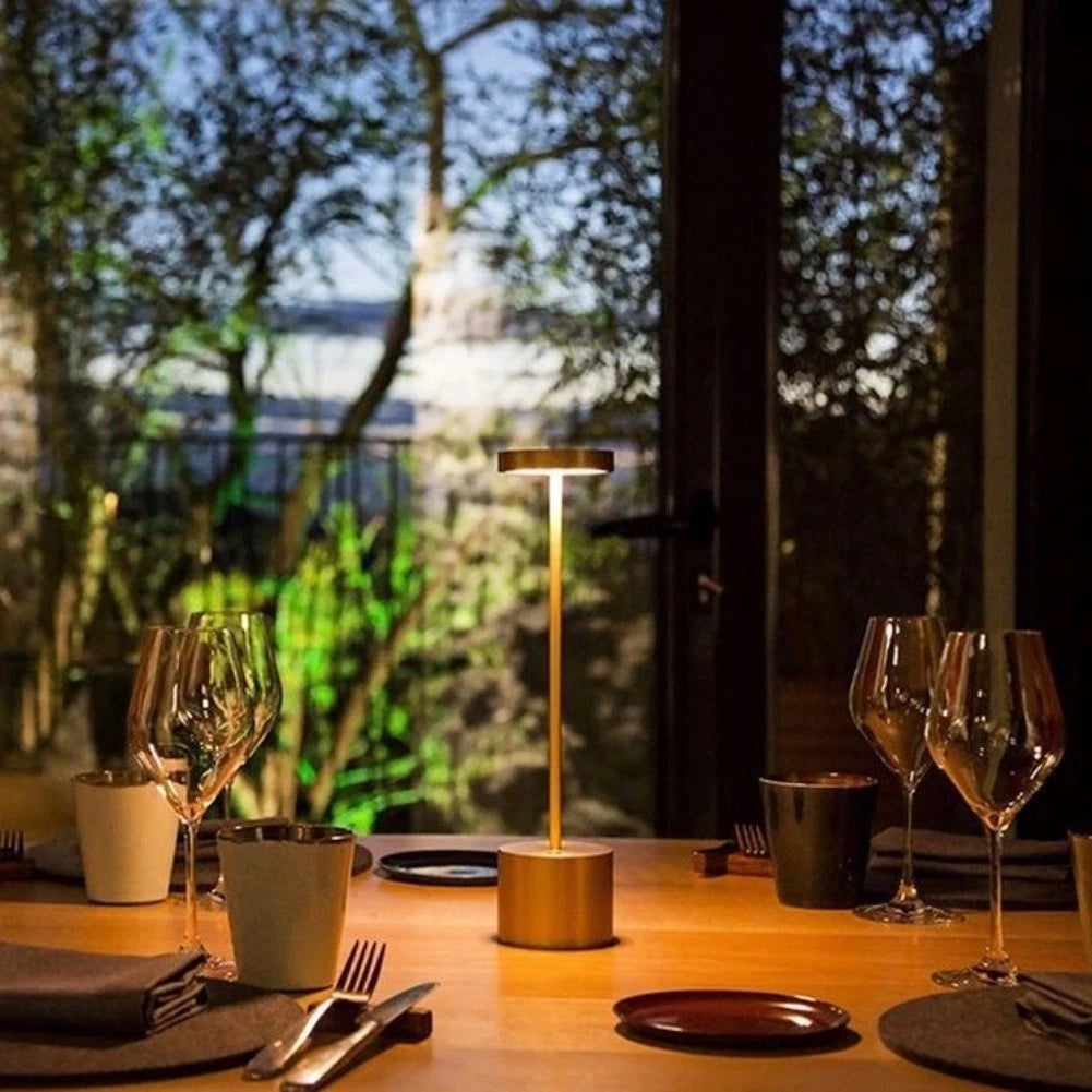 Luminária Sem Fio Recarregável – Design Sofisticado para Sua Casa | Decora Byte