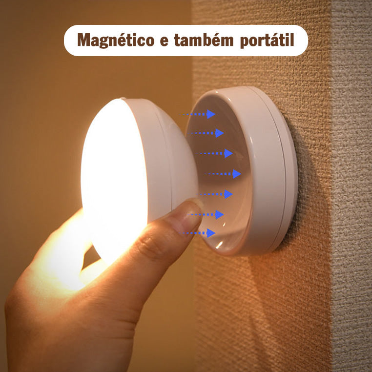 Luminária de Parede Externa com Sensor de Presença - Iluminação Automática, Moderna e Recarregável - Decora Byte